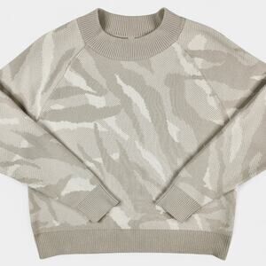 Athleta Jacquard Crew Sweater Women's Medium Beige/Tan Camo Merino Blend 632069
